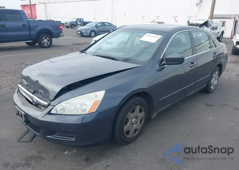 2006 Honda Accord 2.4 Lx из США, поврежденный, VIN 1HGCM56456A061681